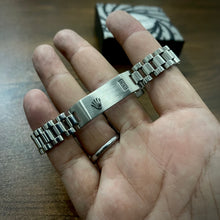 Load image into Gallery viewer, Silver rolex jubilee bracelet for men in Pakistan