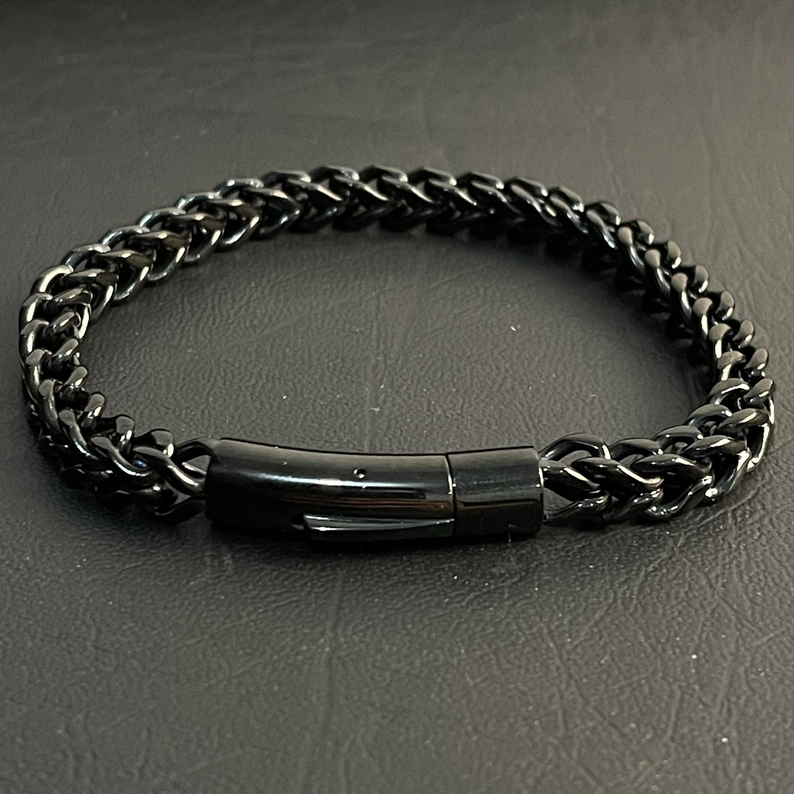 6mm black stainless steel Franco chain bracelet for men online in Pakistan