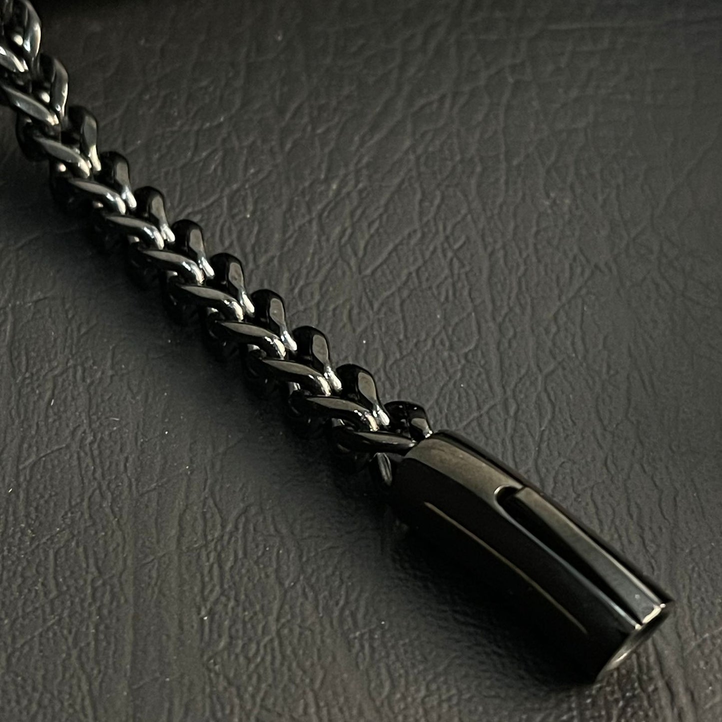 6mm black stainless steel Franco chain bracelet for men online in Pakistan