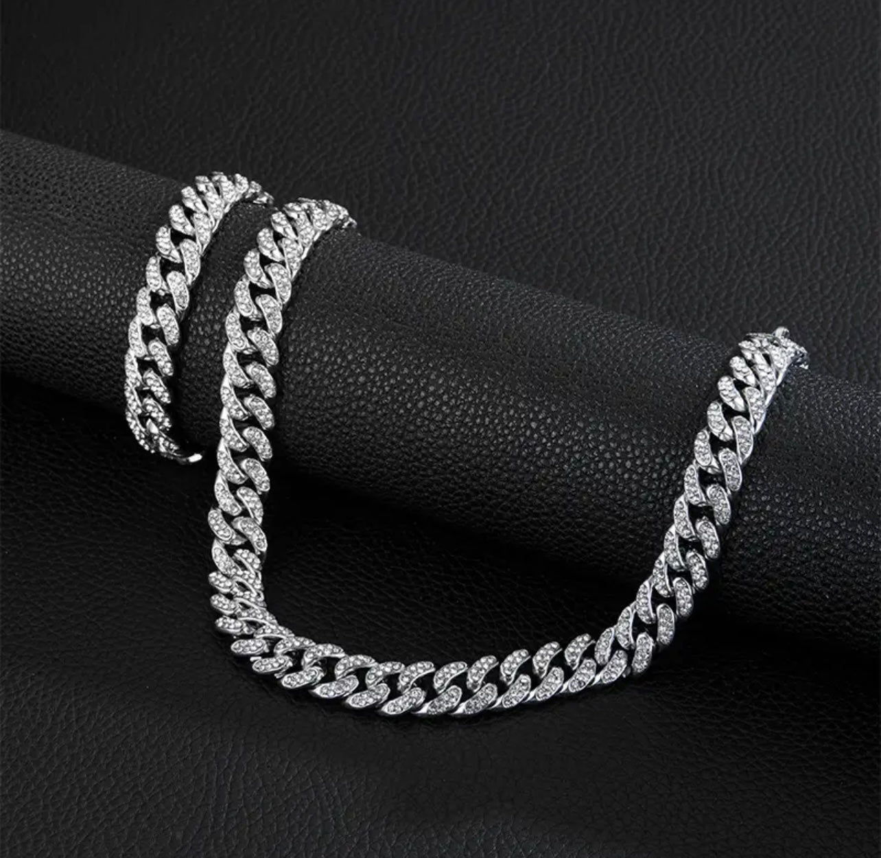 silver iced out neckalce chain price in Pakistan