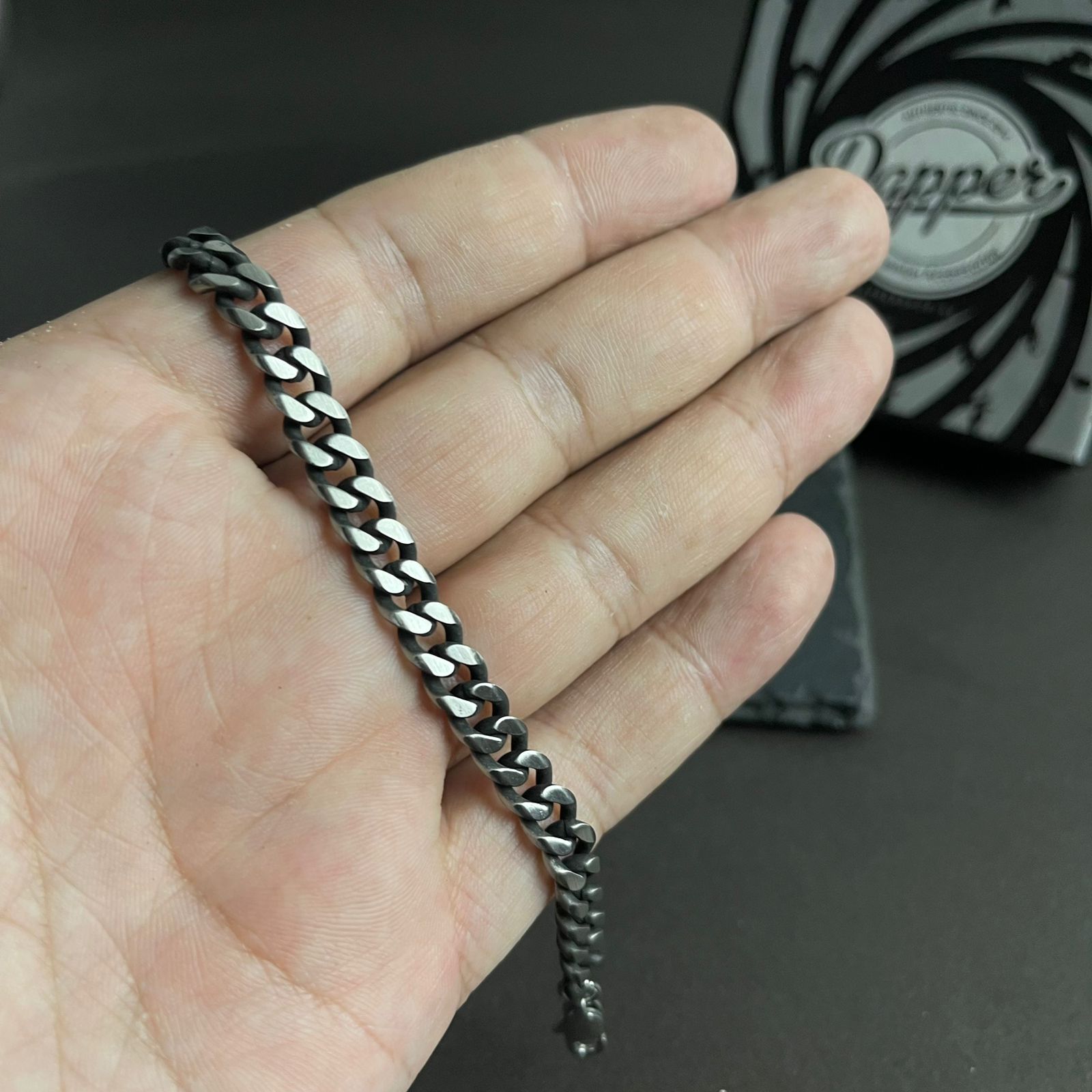 8mm antique silver stainless steel curb link chain bracelet for men online in Pakistan