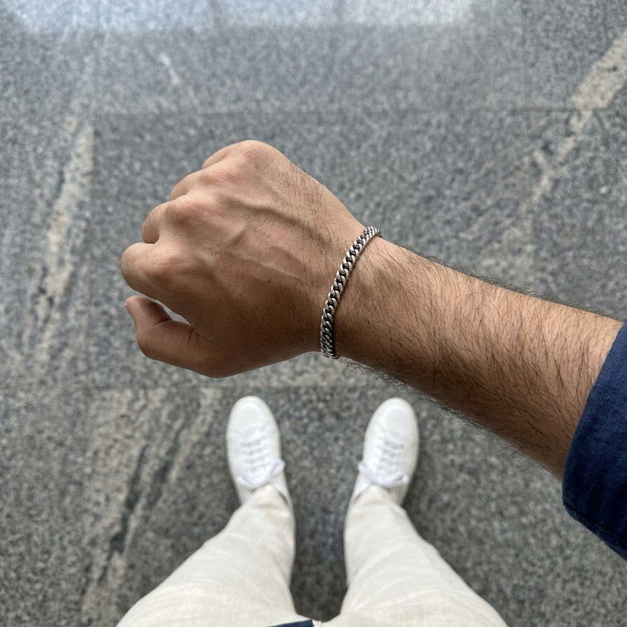 8mm premium cuban link bracelet for men in Pakistan