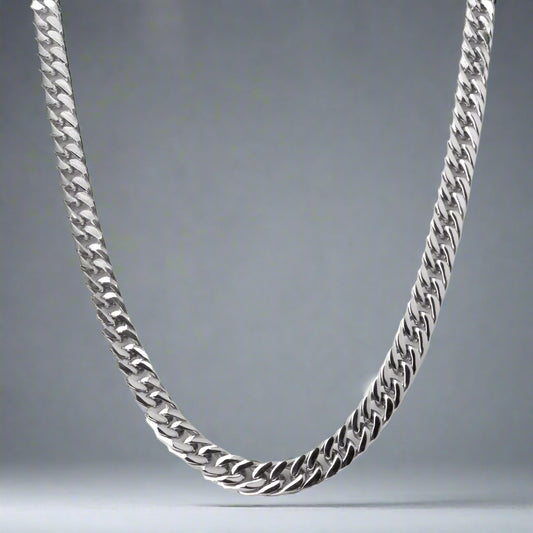 8mm silver heavy curb link neck chain for men in Pakistan