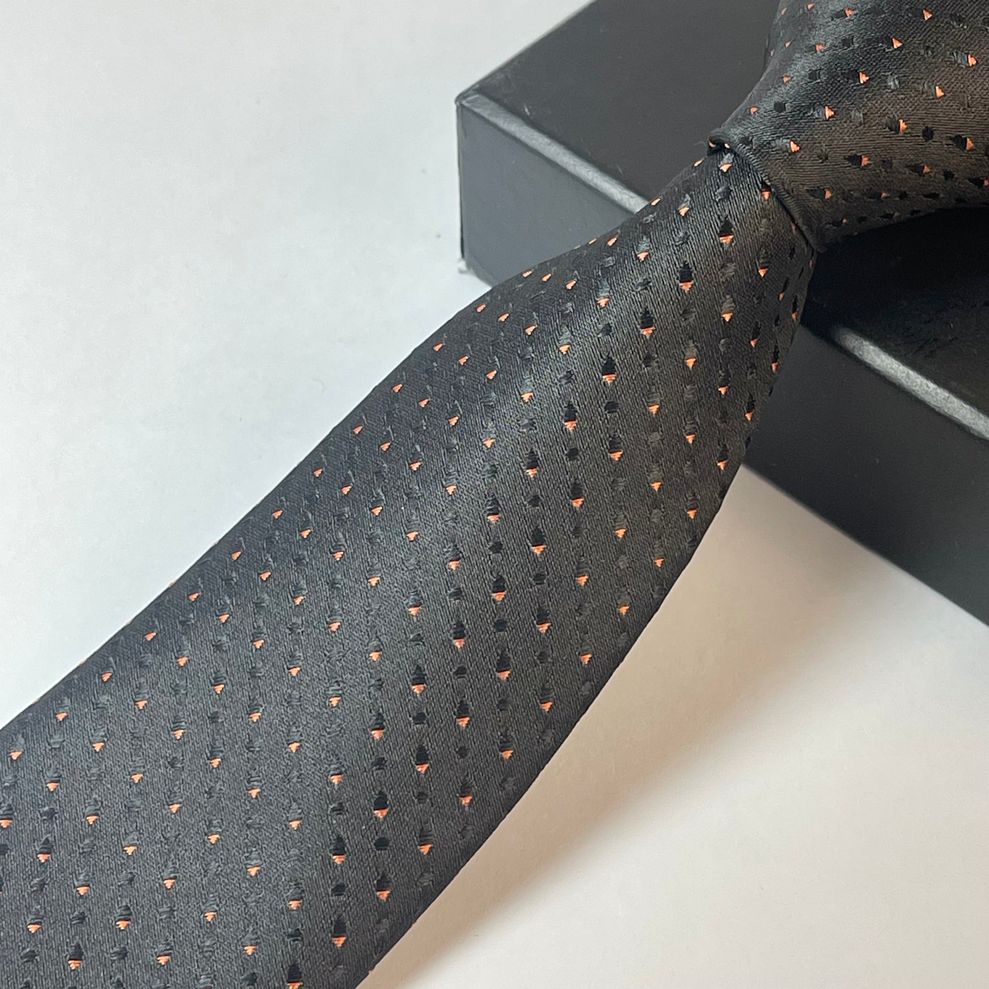 Black neck tie for men Pakistan