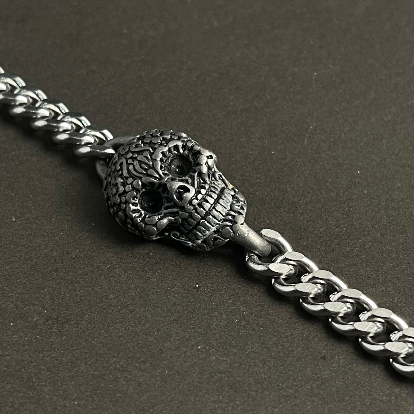 Iron Skull Chain Bracelet For Men