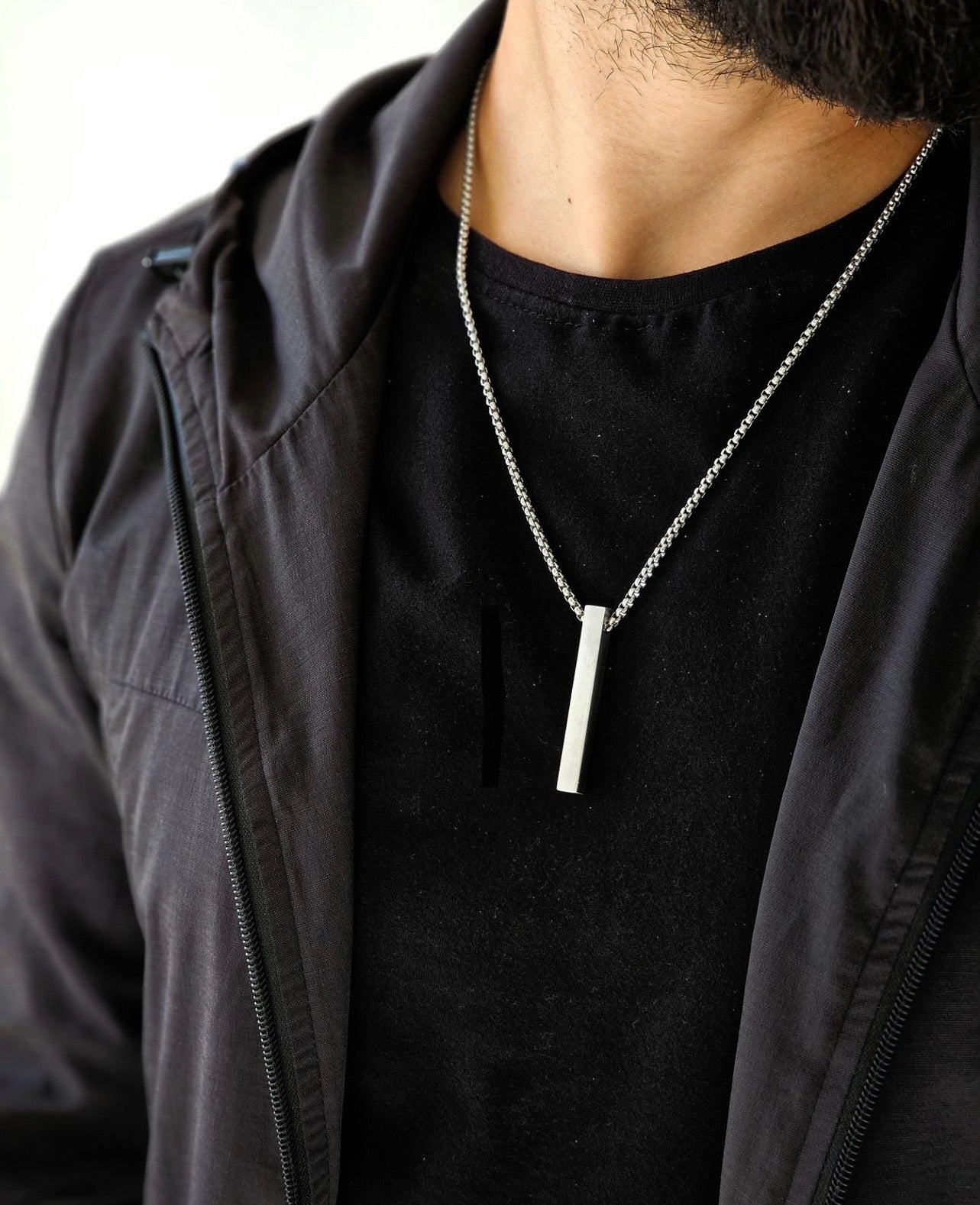 Silver Vertical Bar Pendant With Box Chain