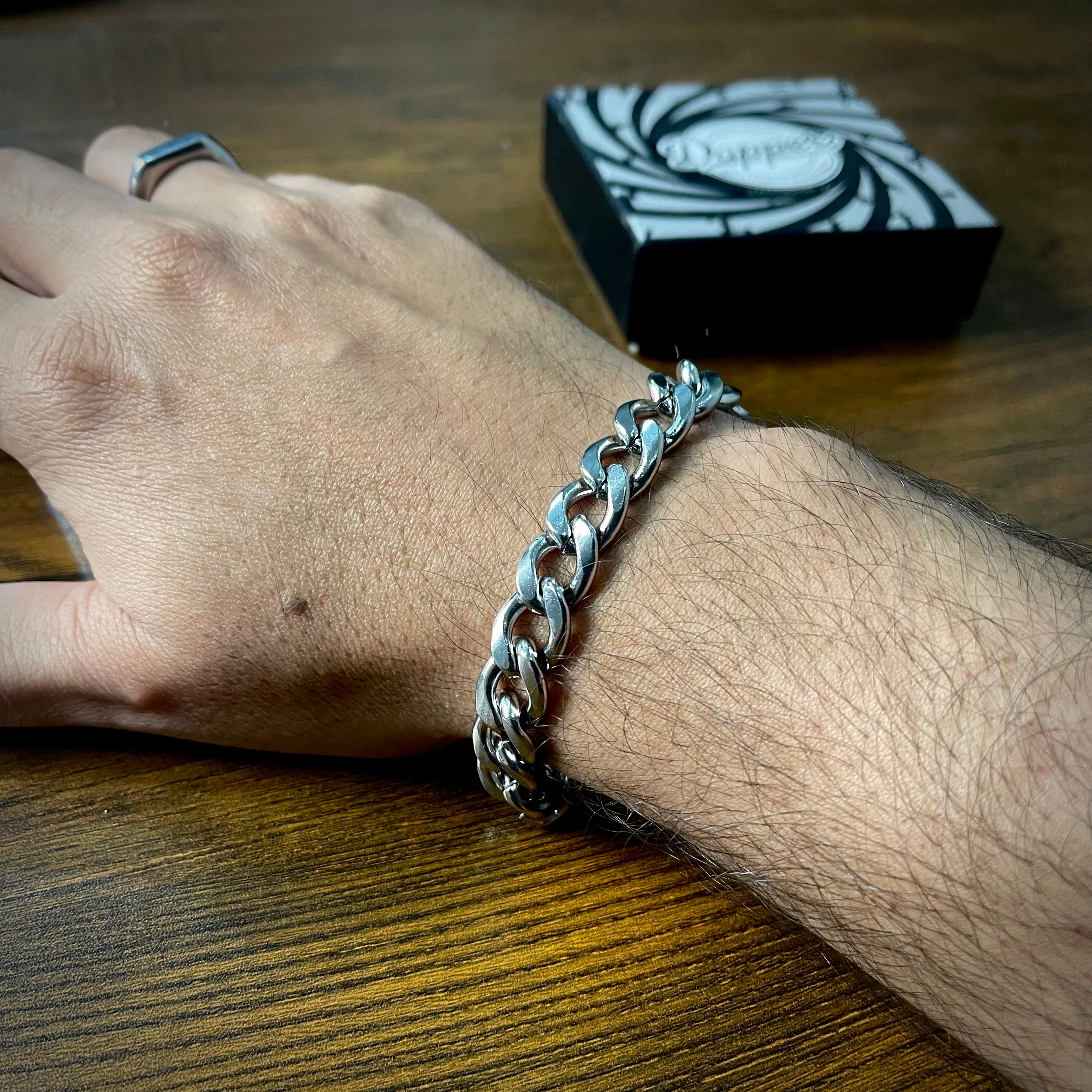 Steel store chain bracelet