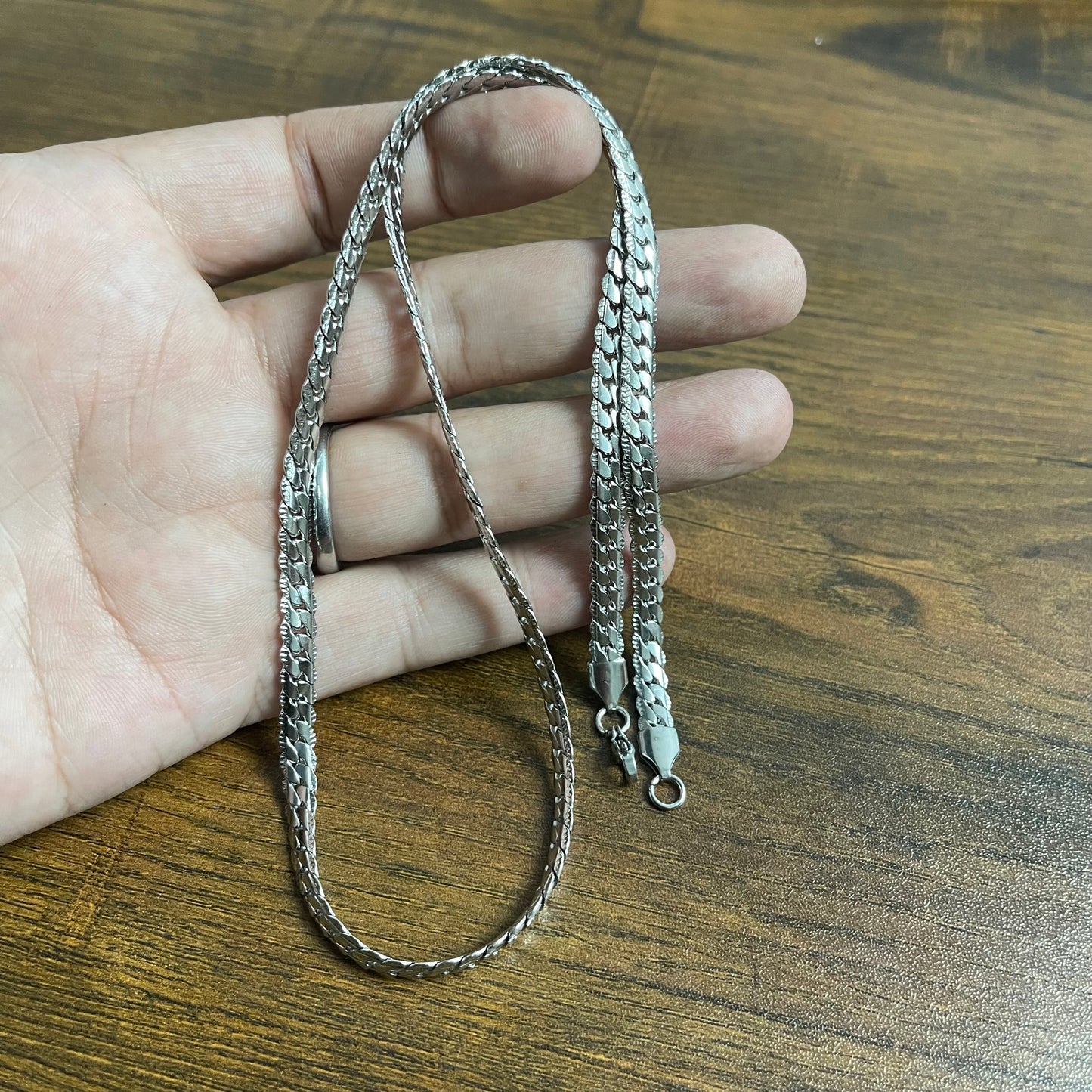 men's silver neck chain price in pakistan