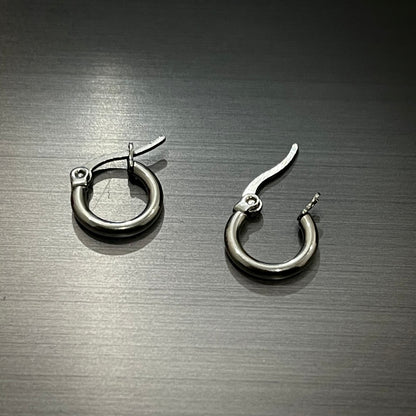 Silver Piercing Simple Bali Stud Earring For Men online in Pakistan