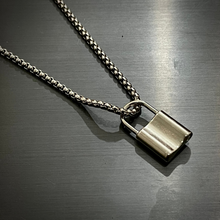 Load image into Gallery viewer, Stainless Steel Pad Lock Pendant Necklace