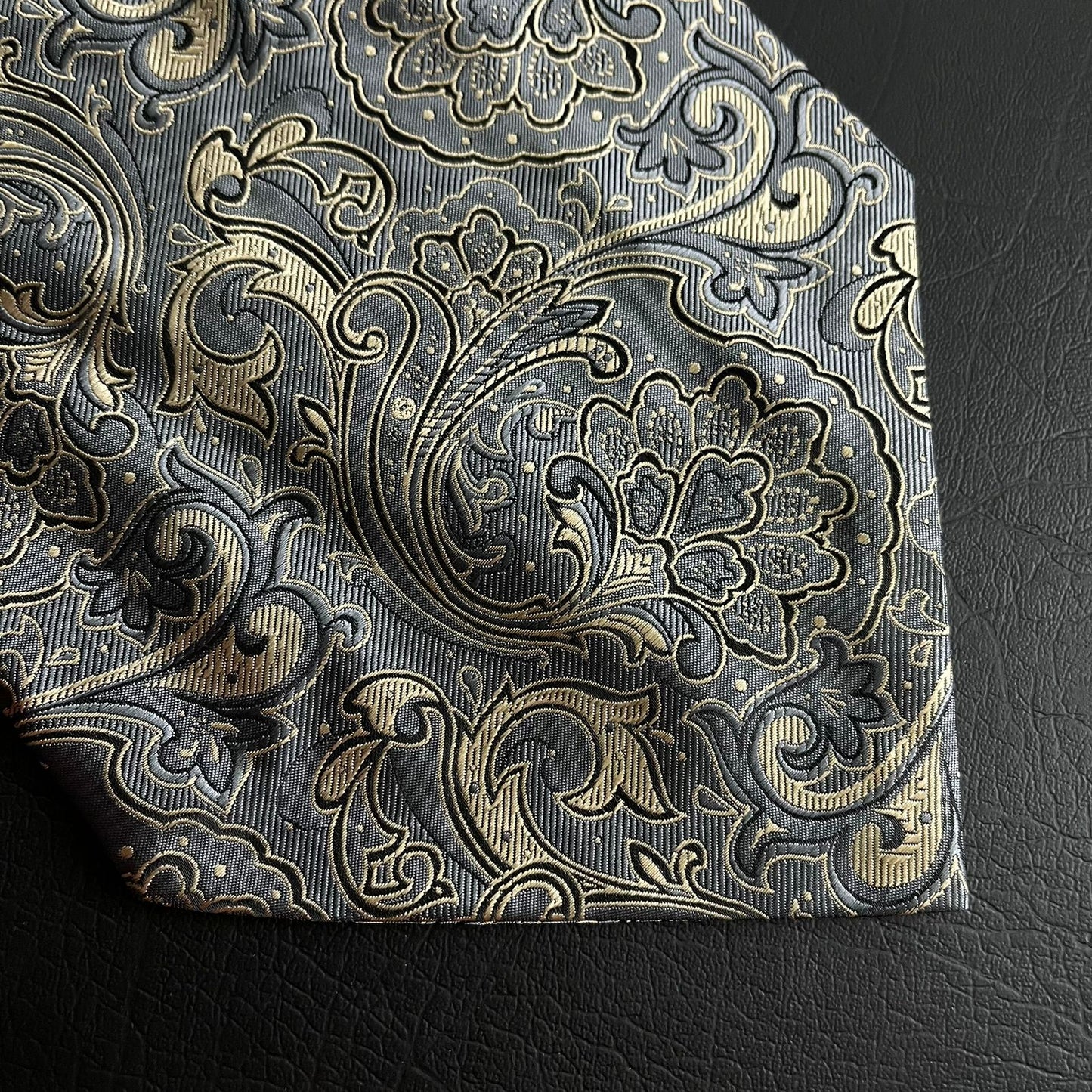 Grey Golden Paisley jacquard cravat ascot tie and pocket square set for men online in Pakistan