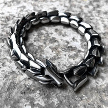 Load image into Gallery viewer, silver dragon  chain bracelet for men 