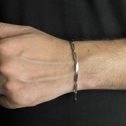 Silver steel neck chain and bracelet set for men online in Pakistan
