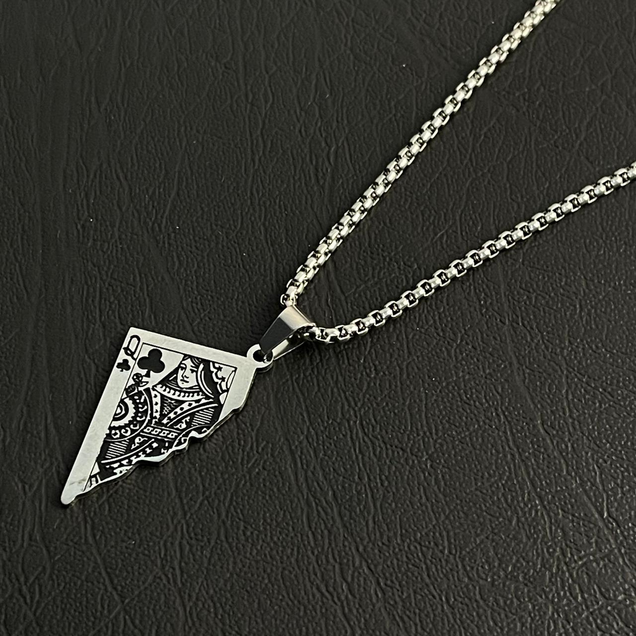 Queen of Clubs Pendant For Men/Women
