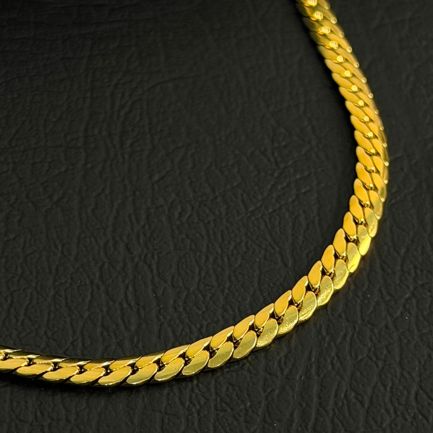 3mm Golden Italian Curb Link Neck Chain For Men