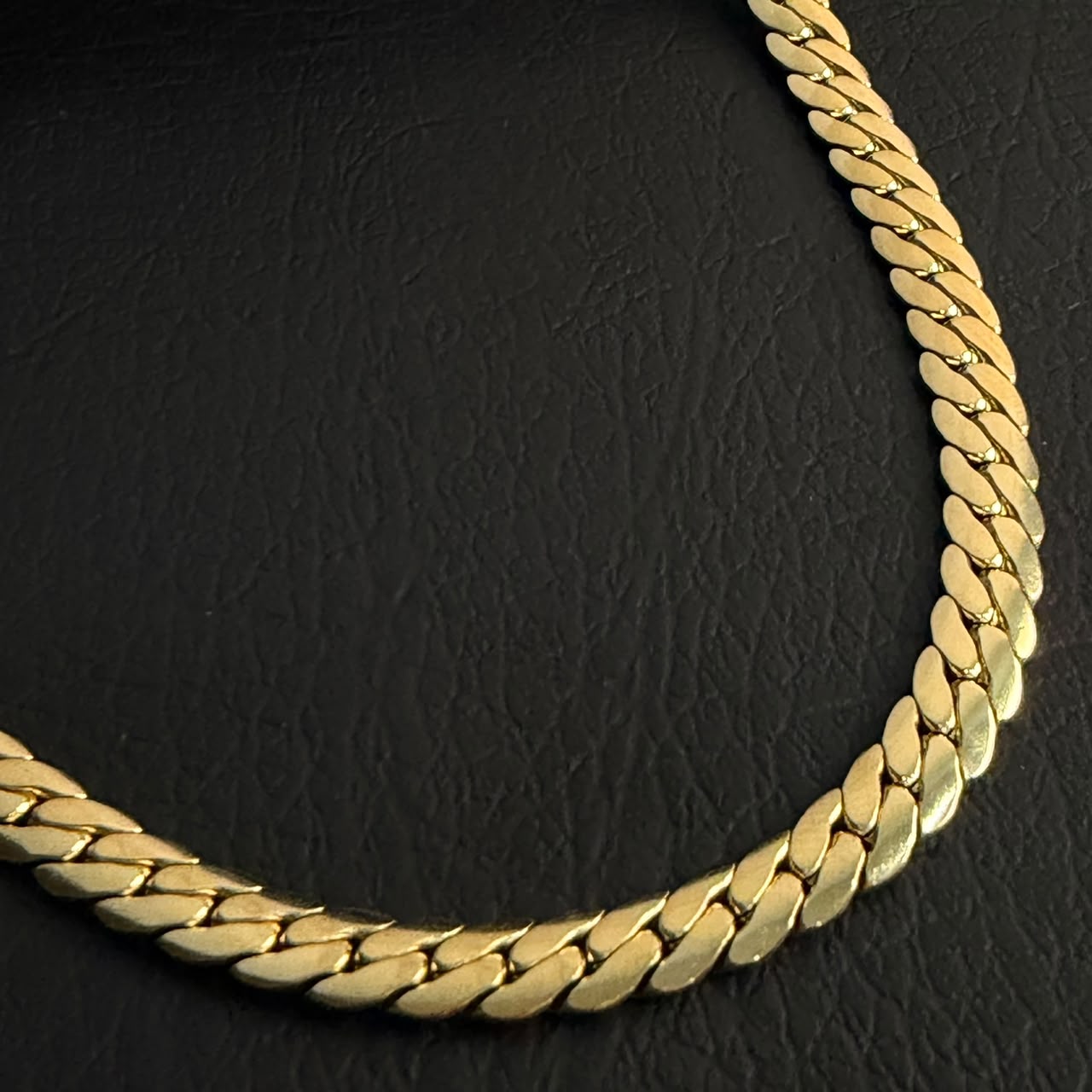 7mm Golden Italian Curb Link Neck Chain For Men
