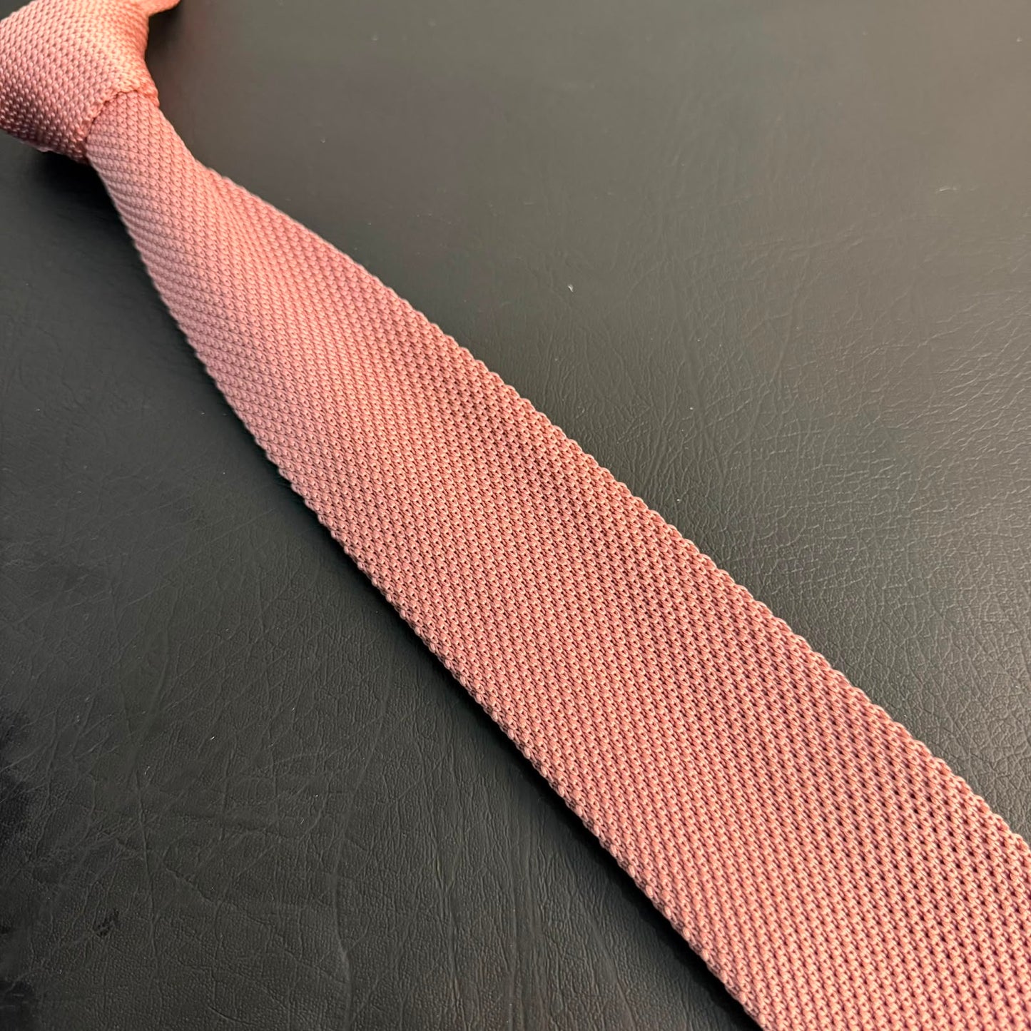 Premium Dusty Rose Pink Pointed Knitted Tie For Men (Mauve)