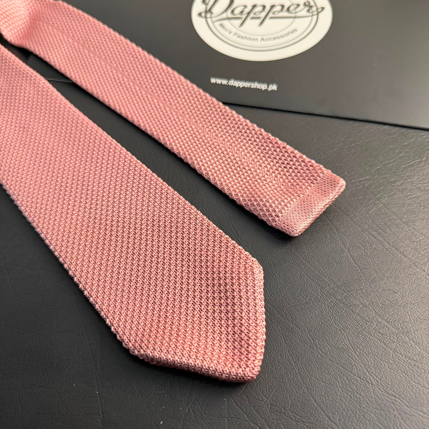Premium Dusty Rose Pink Pointed Knitted Tie For Men (Mauve)