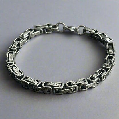 antique silver stainless steel chain bracelet for men online in Pakistan