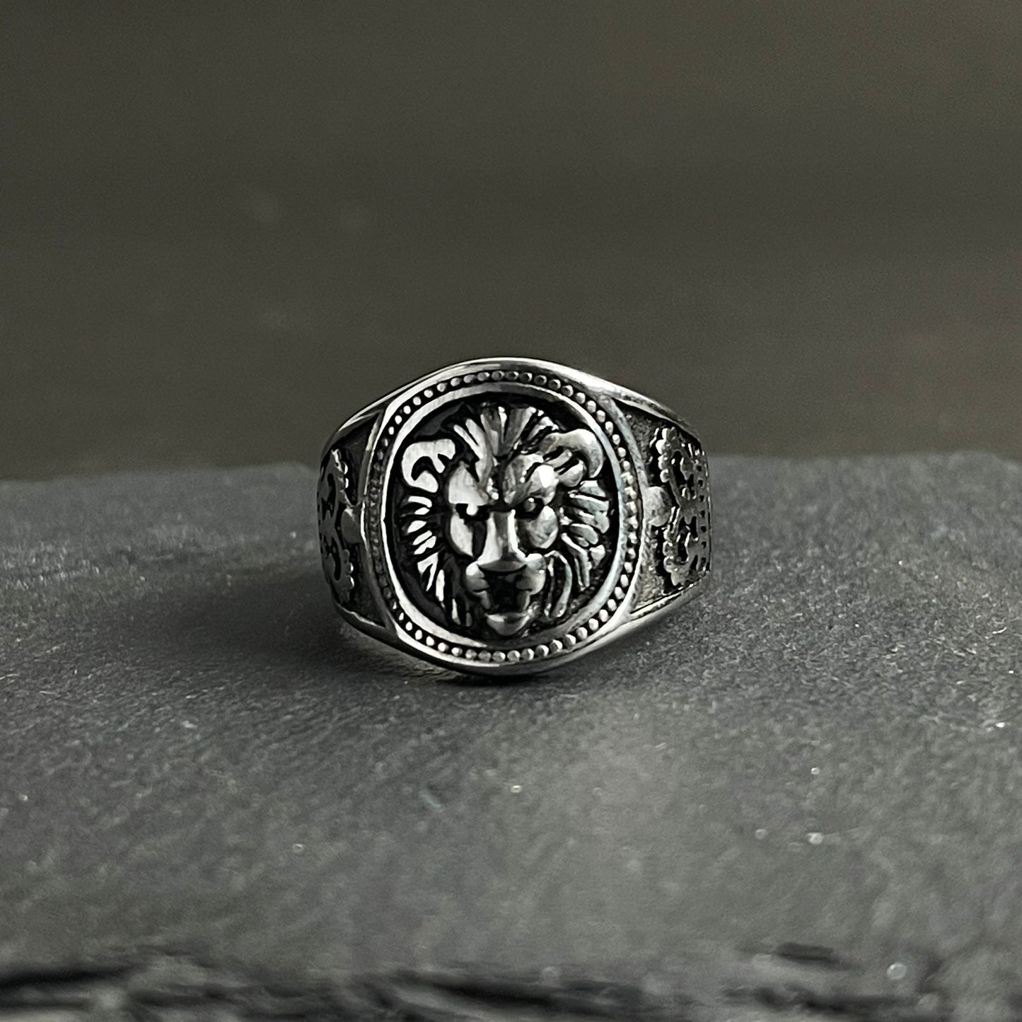 antique silver turkish lion ring for men online in pakistan