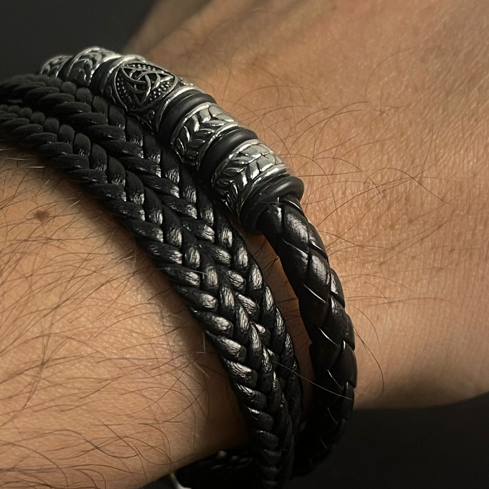 black crown leather bracelet for men online in pakistan
