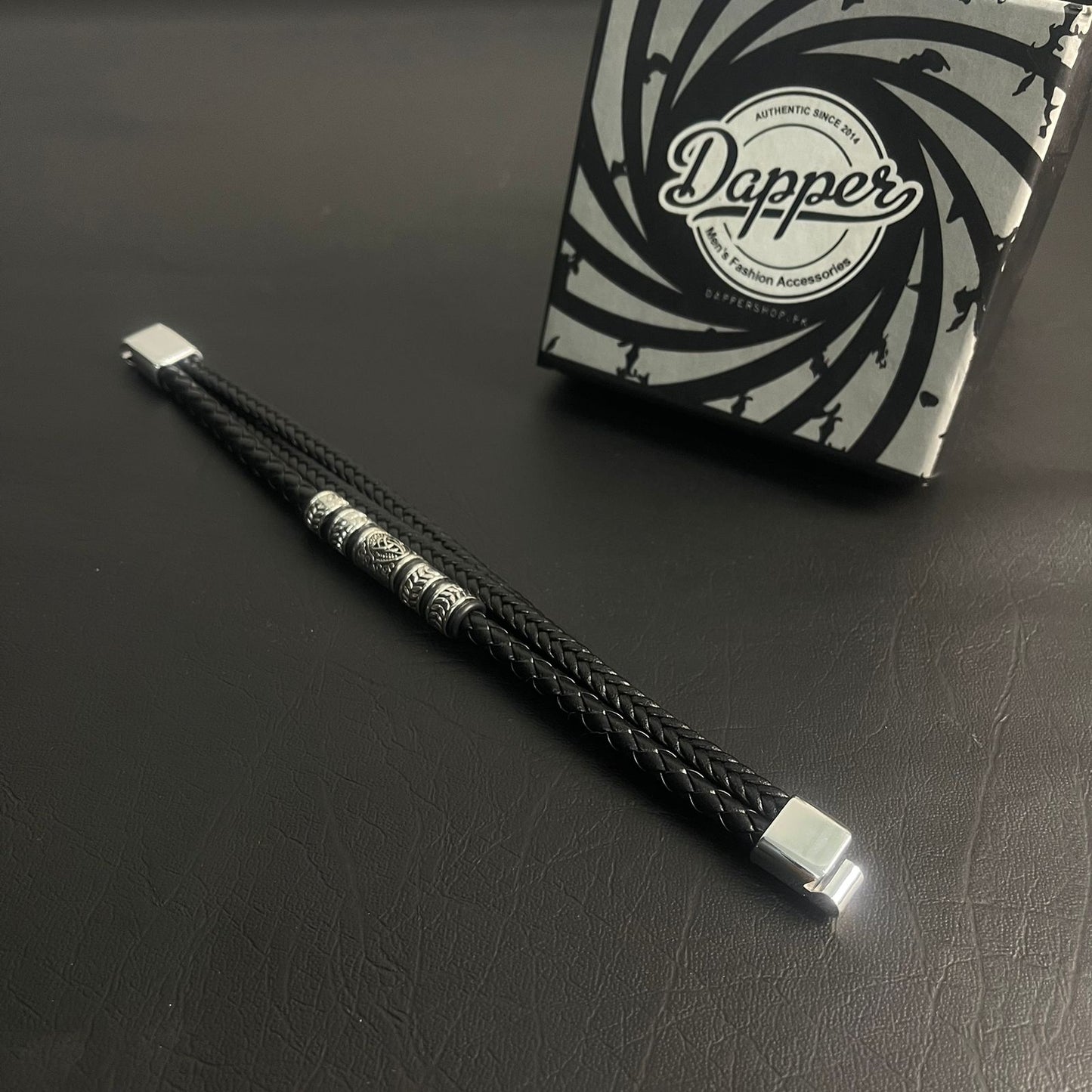 mens leather bracelet in Pakistan