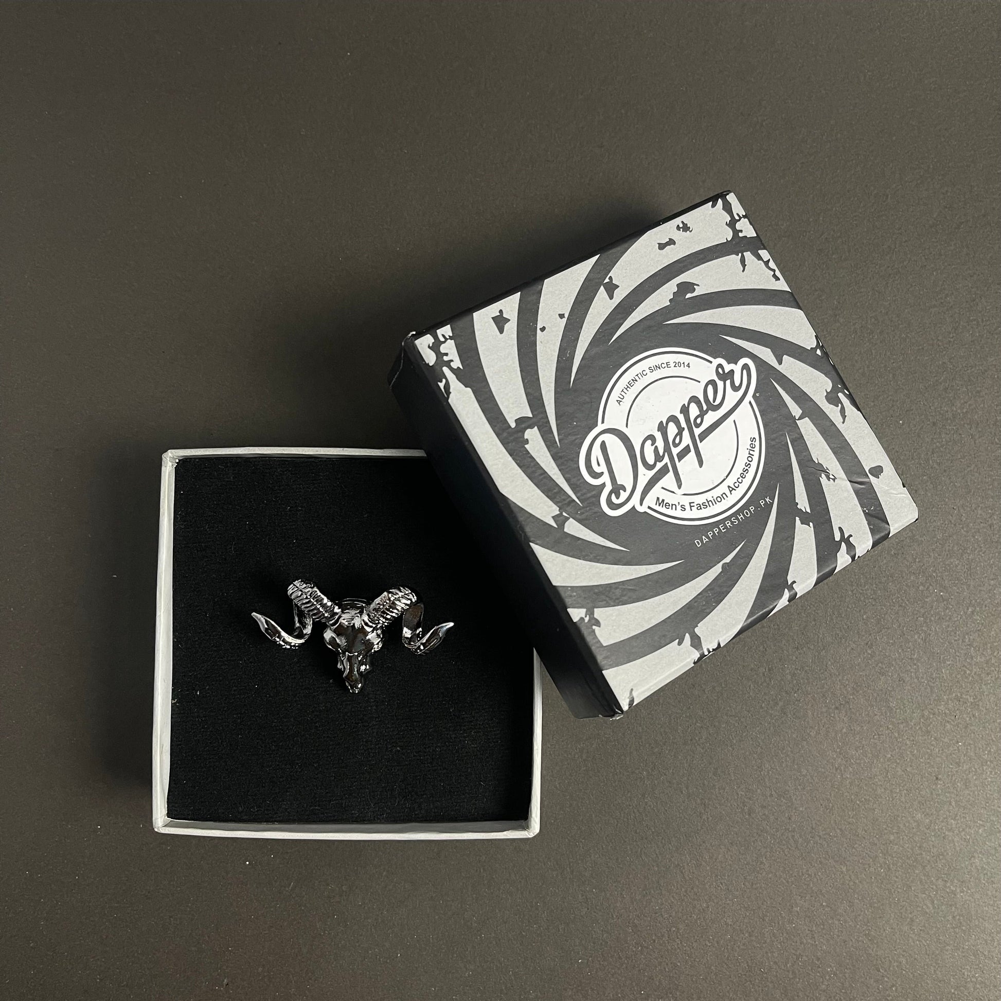 black silver markhor army brooch lapel pin in Pakistan