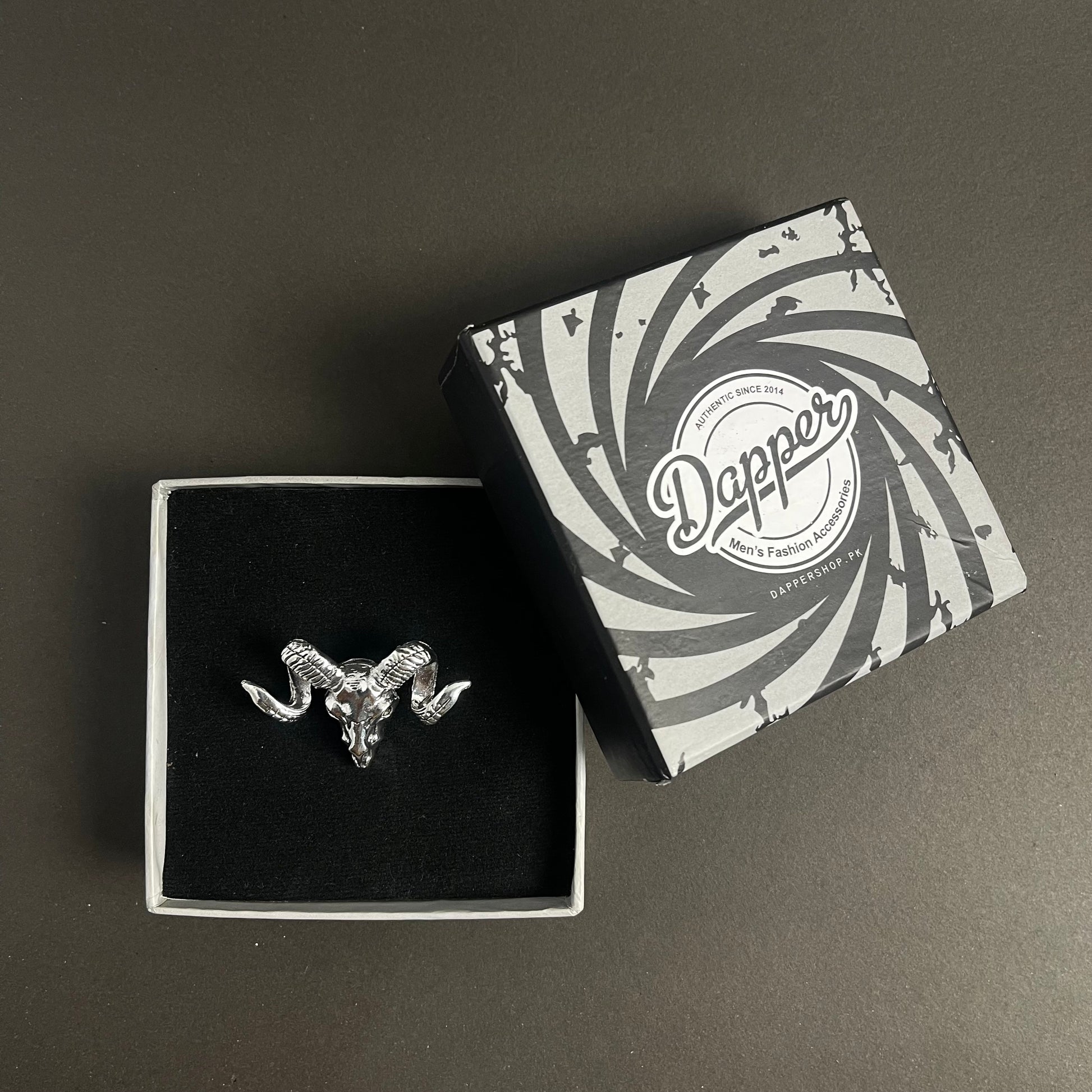 black silver markhor army brooch lapel pin in Pakistan