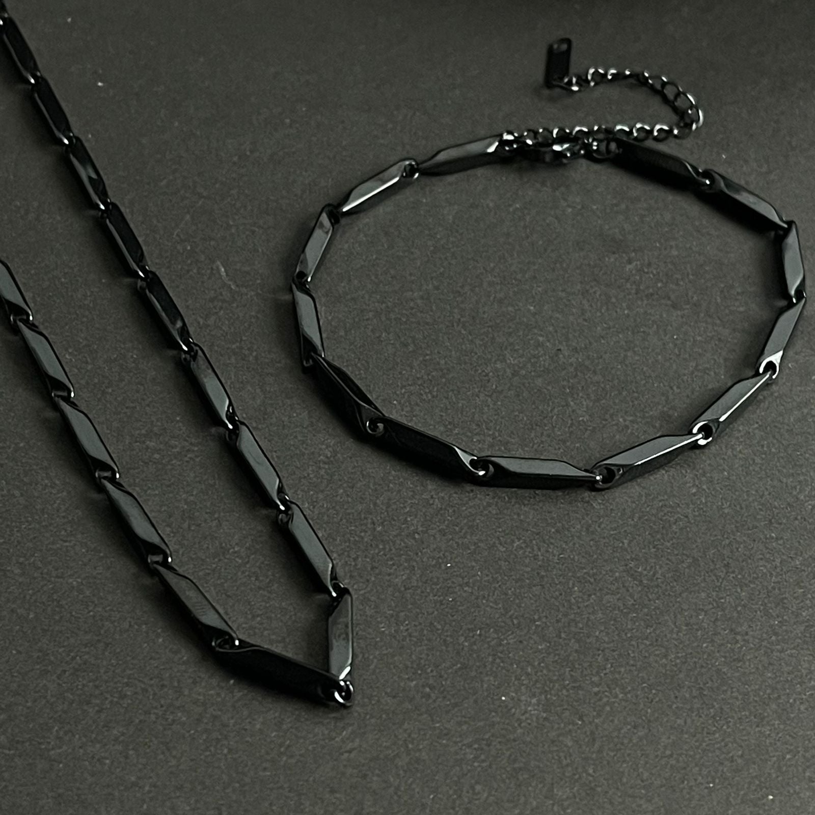 black steel neck chain and bracelet set for men online in Pakistan