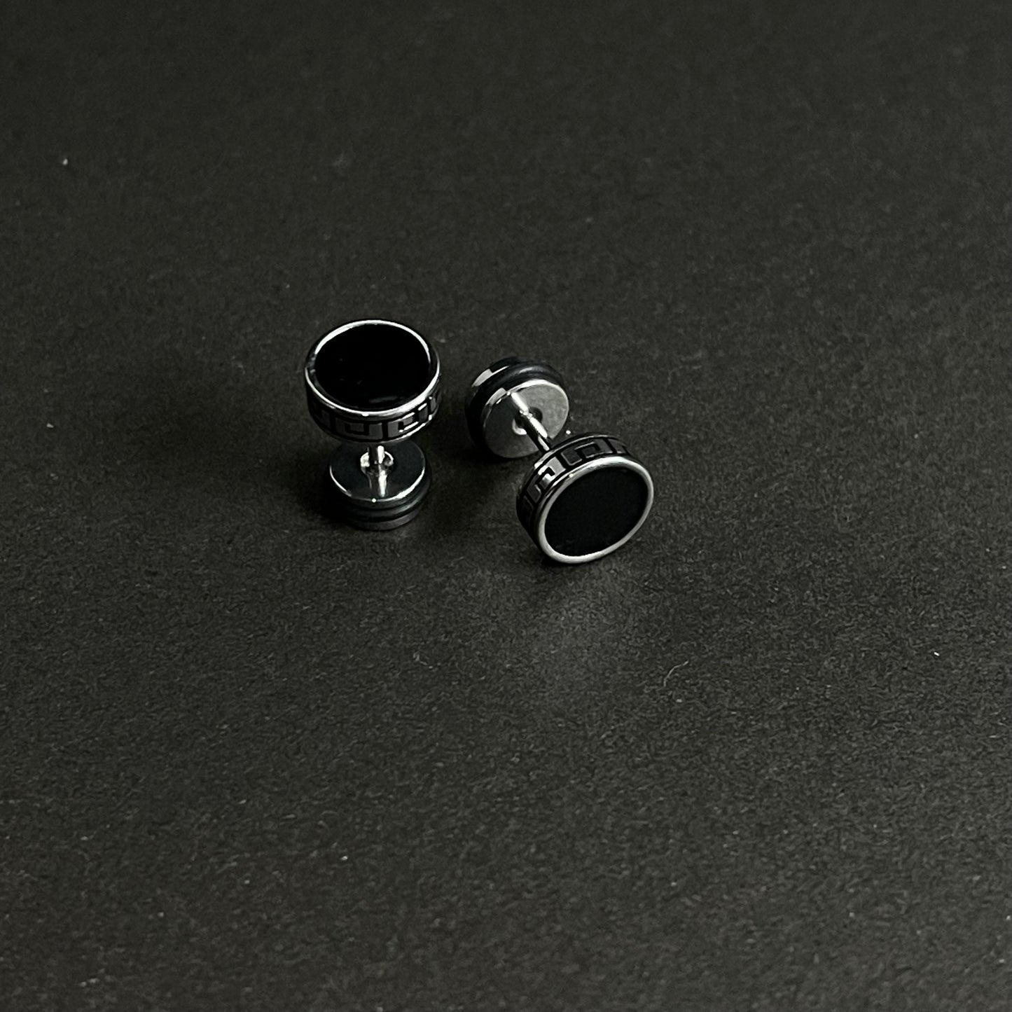classic round stud bali earrings for men in Pakistan