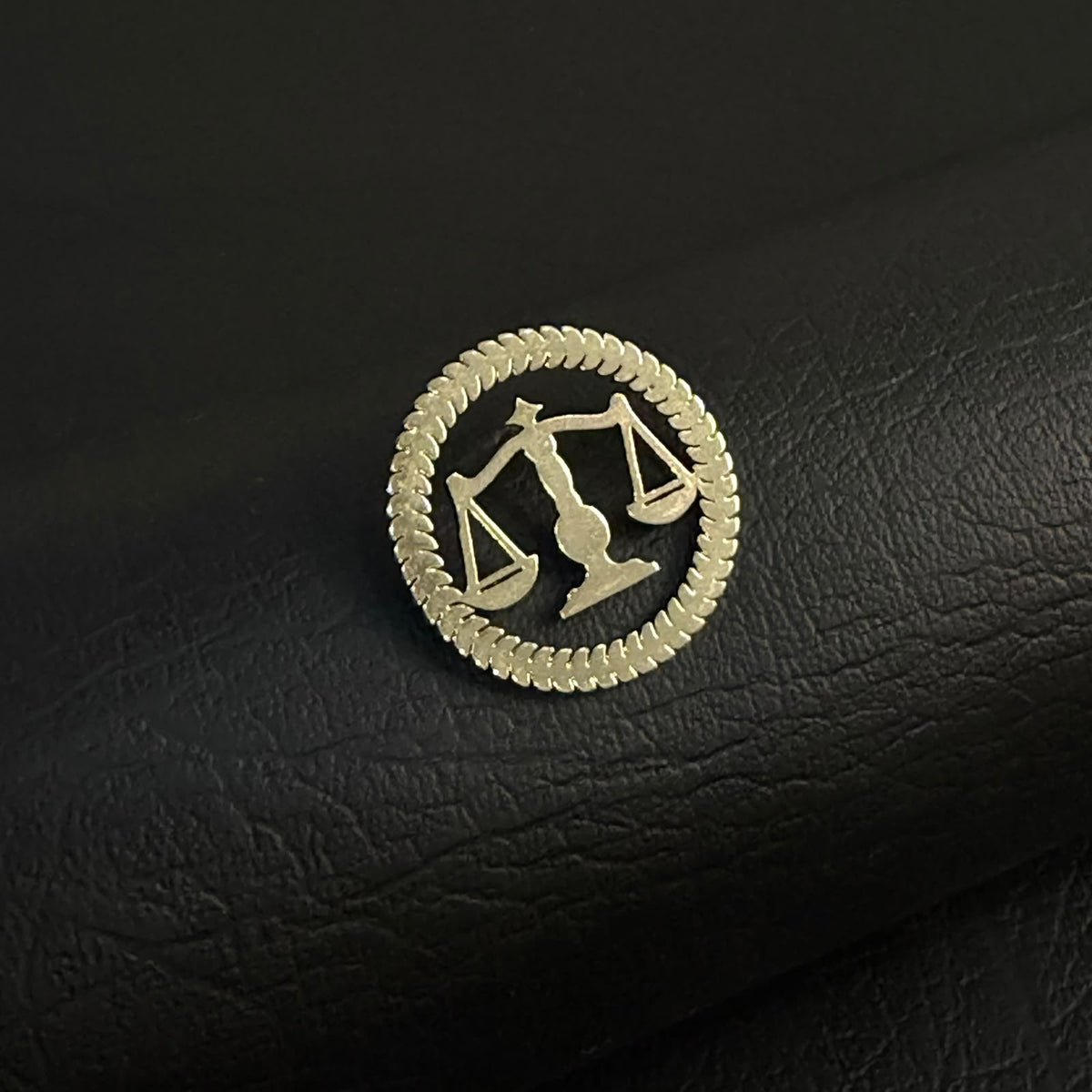 golden scale of justice lawyers brooch for men online in Pakistan