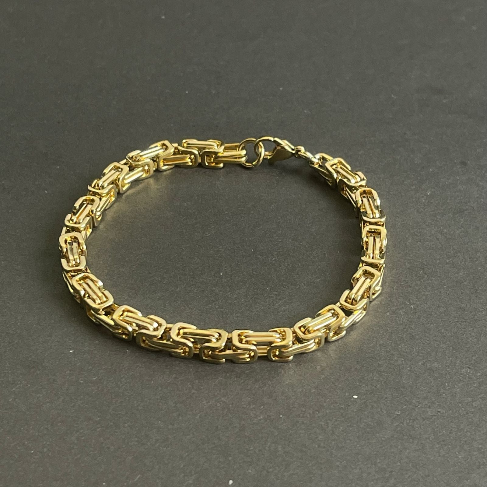 golden stainless steel chain bracelet for men online in Pakistan