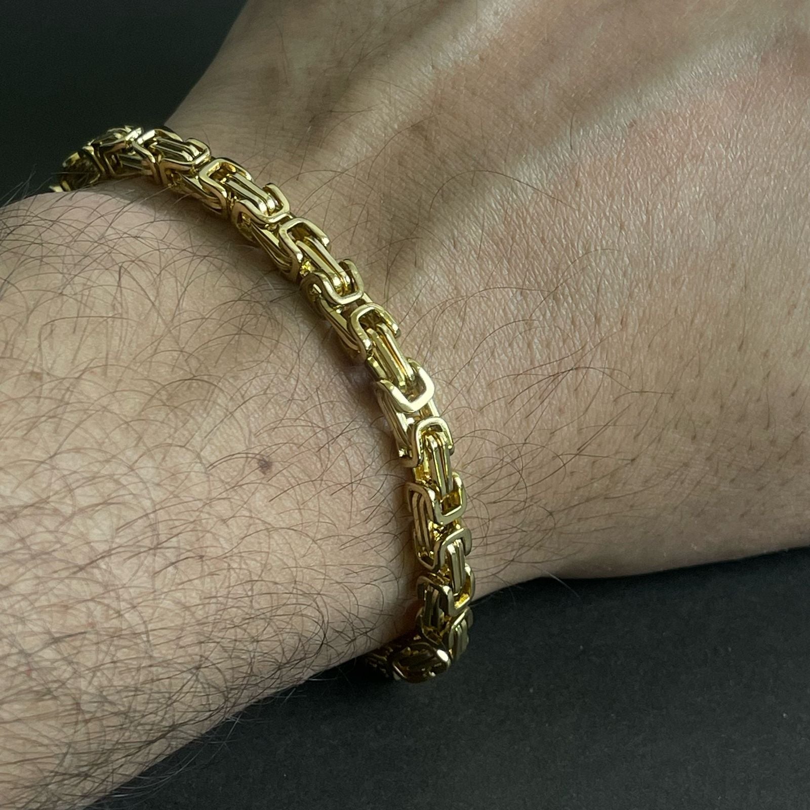 golden stainless steel chain bracelet for men online in Pakistan