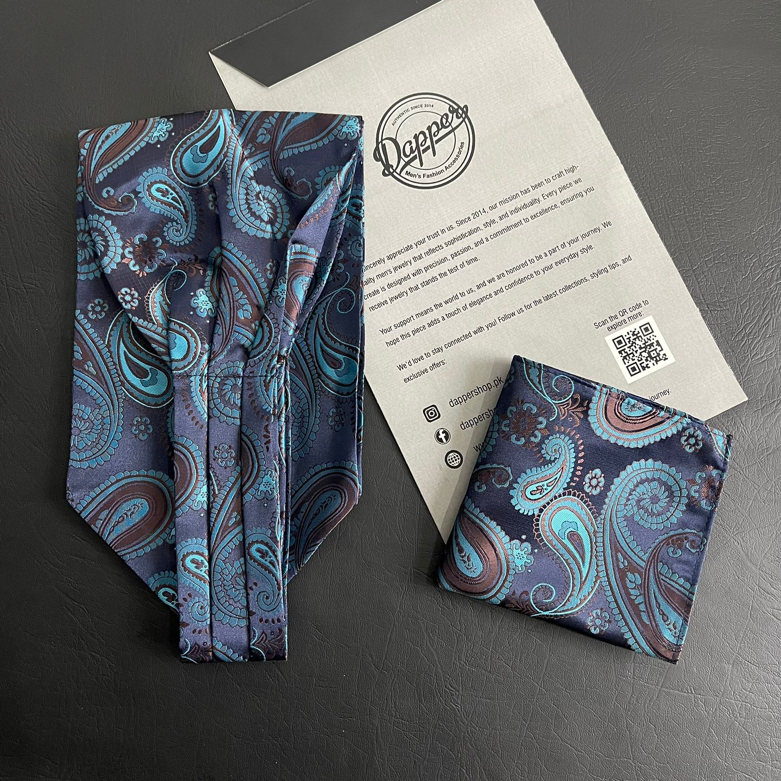 green Paisley Ascot Tie, cravat tie and pocket square for men online in Pakistan