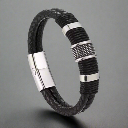 leather bracelet for men in Pakistan