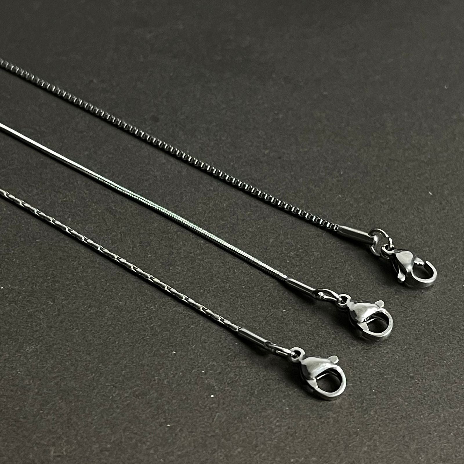 minimal stainless steel bracelets for men online in Pakistan