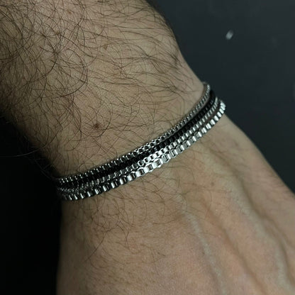 pack of 4 stainless steel bracelets for men online in Pakistan