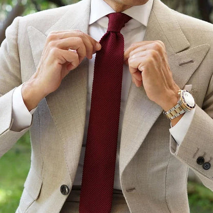 premium maroon burgundy knitted tie for men in Pakistan