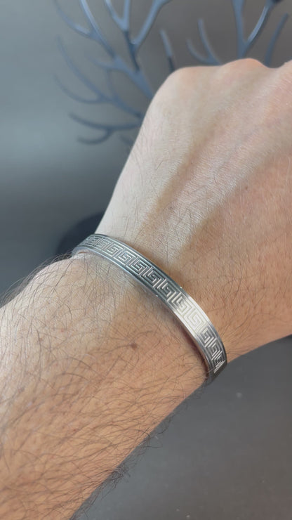 Majestic Silver Cuff Bracelet For Men