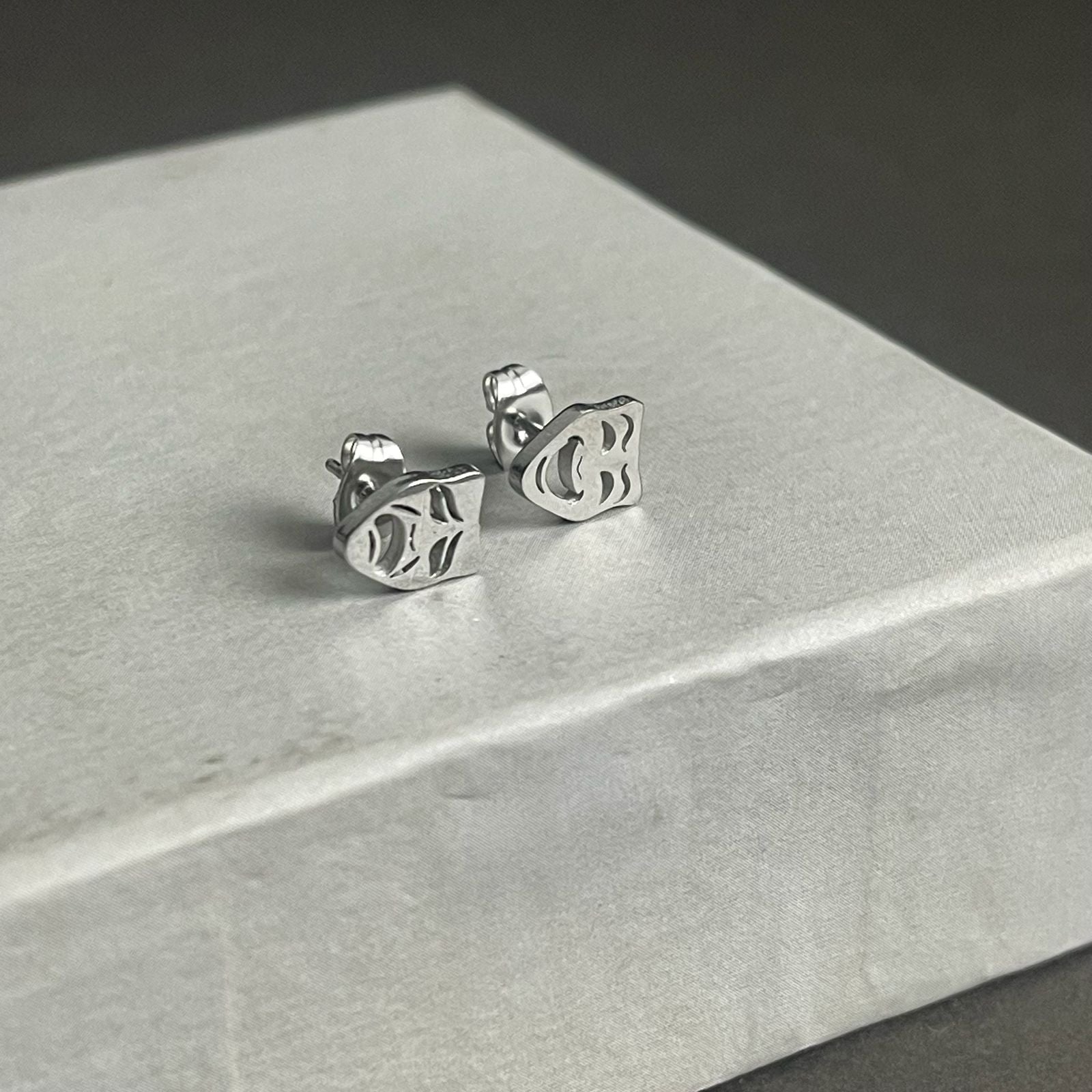 silver mask earrings for men in Pakistan