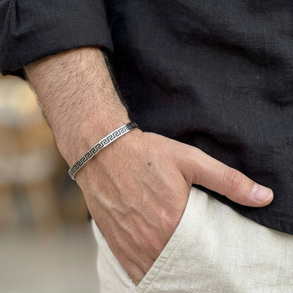 silver stainess steel kara bangle bracelet price in Pakistan