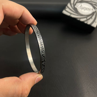 silver stainess steel kara bangle bracelet price in Pakistan