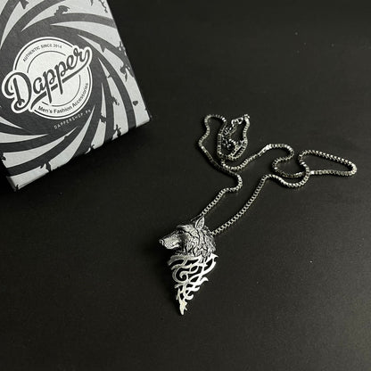 silver wolf head pendant necklace for men Pakistan