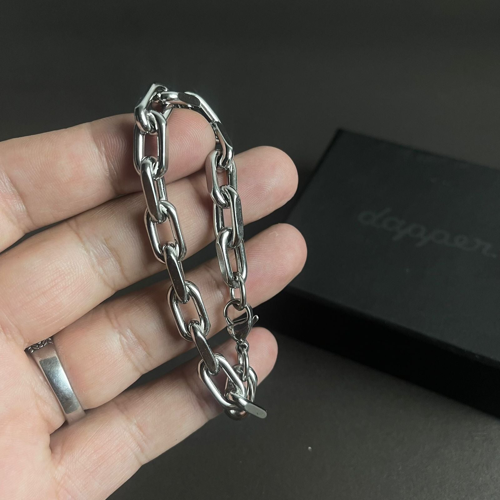 stainless steel silver chain bracelet for men in Pakistan