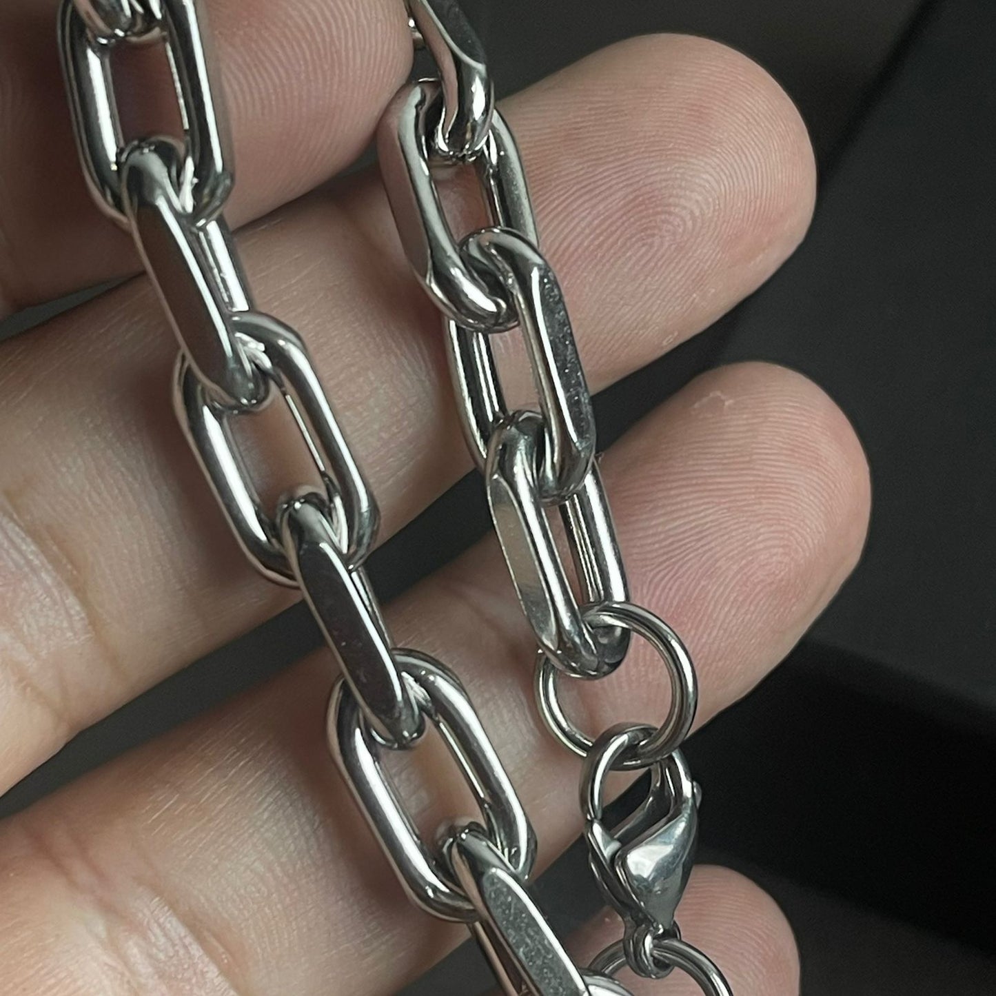 stainless steel silver chain bracelet for men in Pakistan
