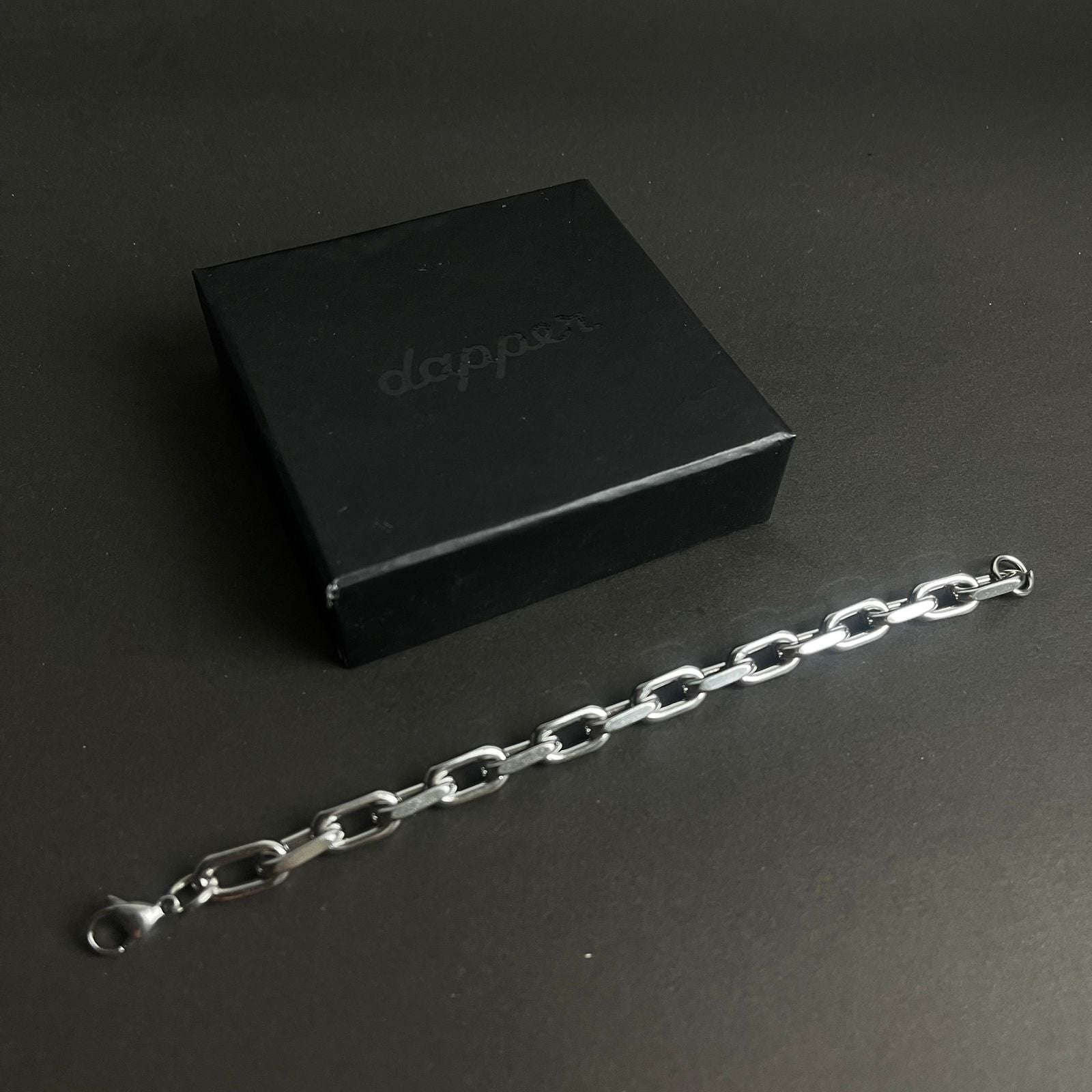 stainless steel silver chain bracelet for men in Pakistan