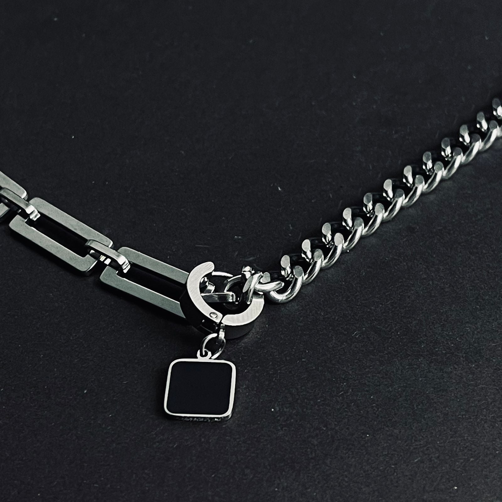 street style fashion necklace for boys Pakistan