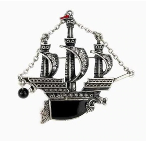 Pirates Ship Brooch (Silver)