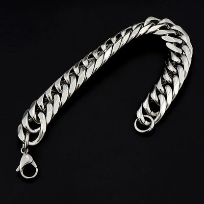 heavy silver chain bracelet for men in pakistan