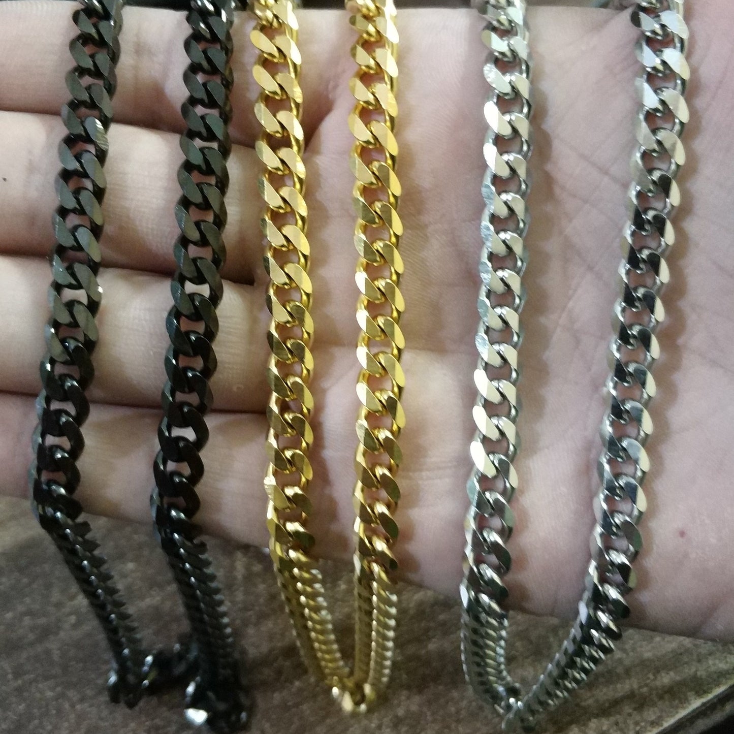 4mm 7mm 9mm Black Golden Silver Neck Chain For Men In Pakistan